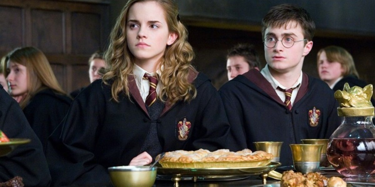 Daniel Radcliffe's Bizarre 'Wizard of Oz' Pitch
