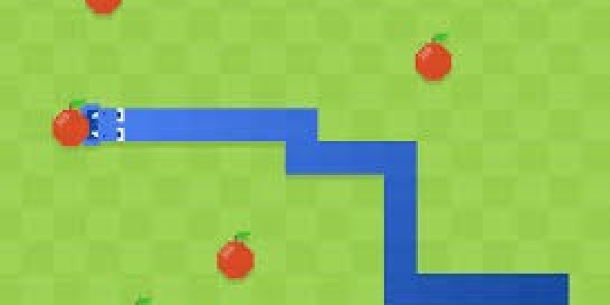 Slithering into Fun: Mastering the Classic Snake Game