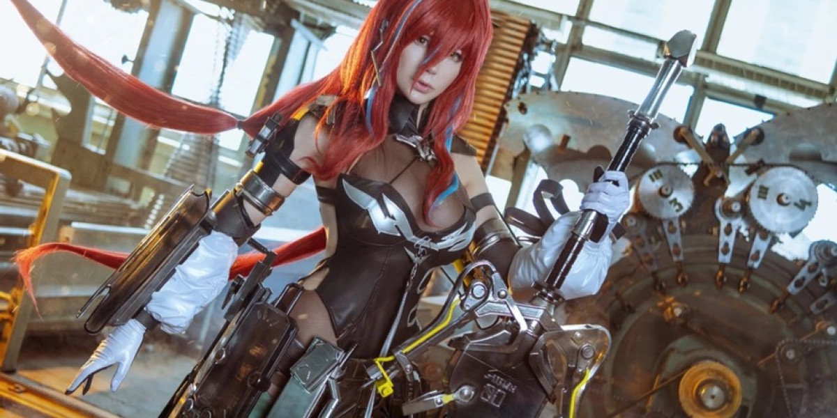 إمبر (أزريلا) من Arknights: Endfield – كوسبلاي Oichi
