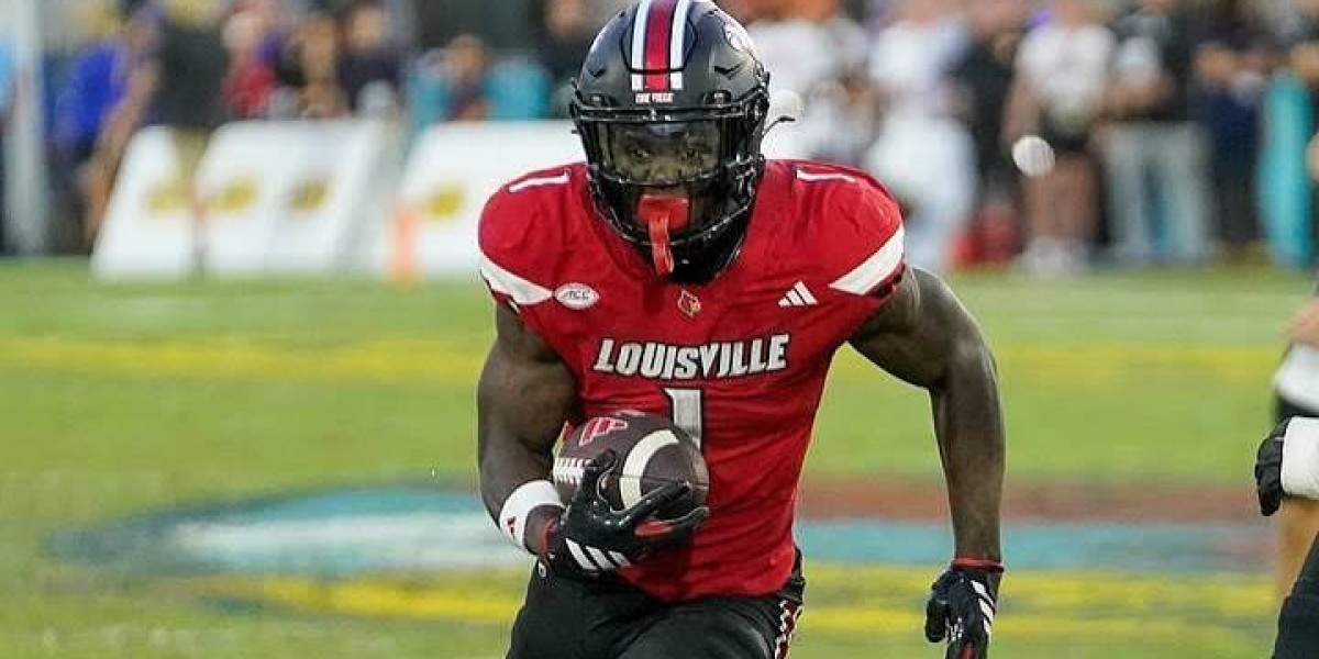 Build a Stronger CFB 27 Roster: U4GM Portal Tips